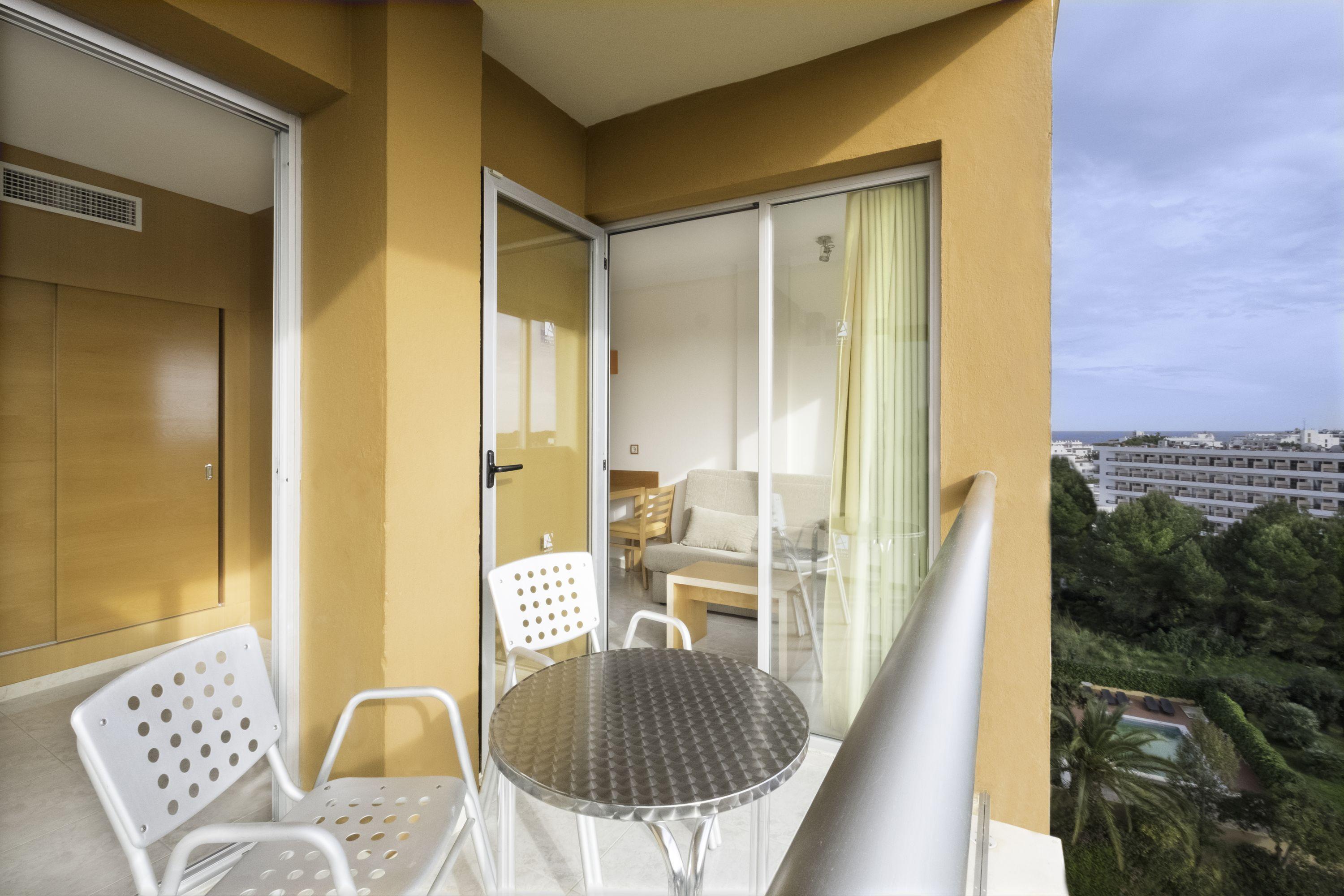 Aparthotel Moon Dreams Atlantic Es Cana Exterior foto