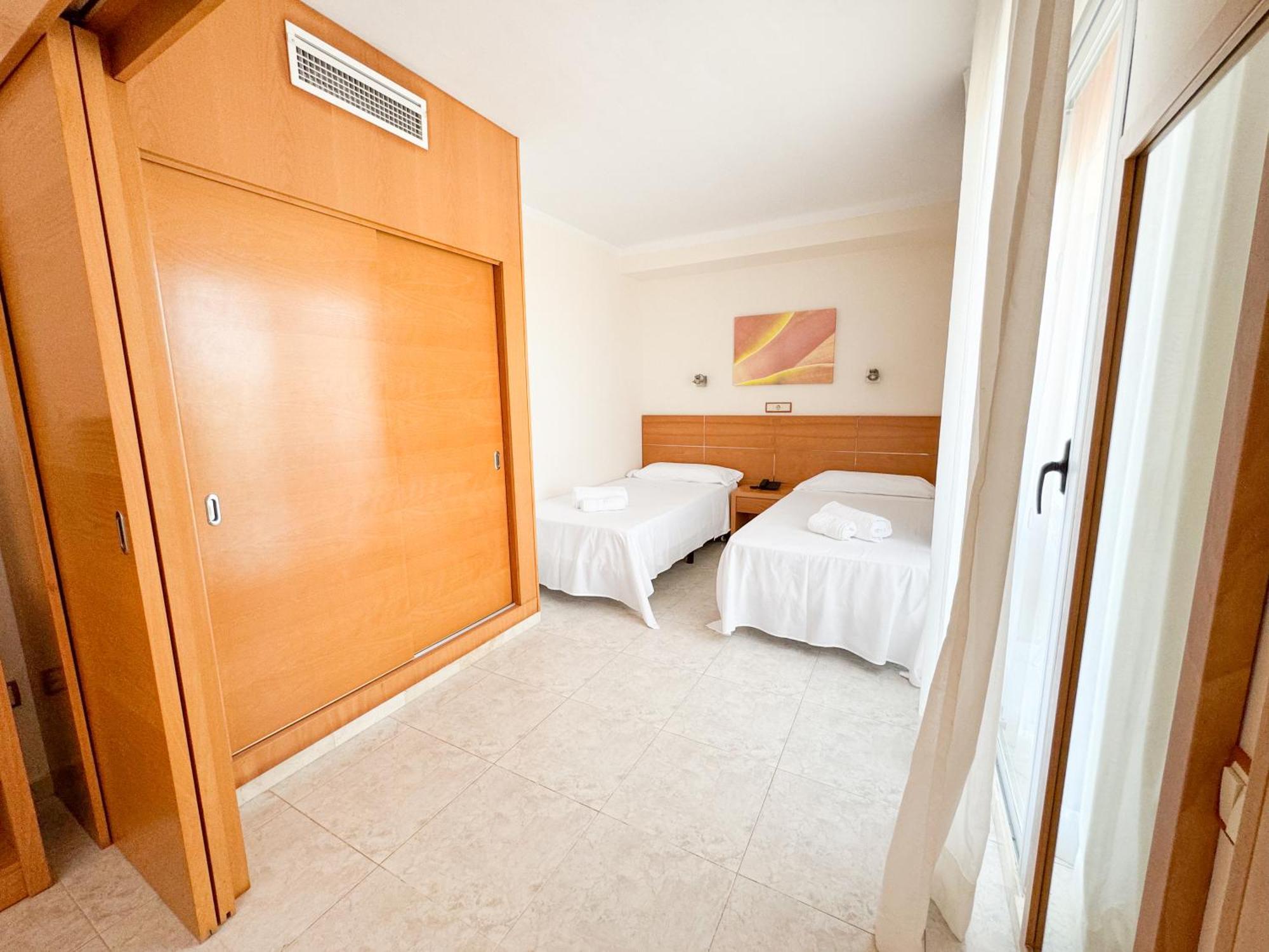 Aparthotel Moon Dreams Atlantic Es Cana Exterior foto
