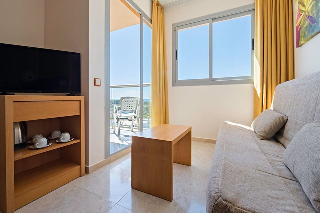 Aparthotel Moon Dreams Atlantic Es Cana Exterior foto